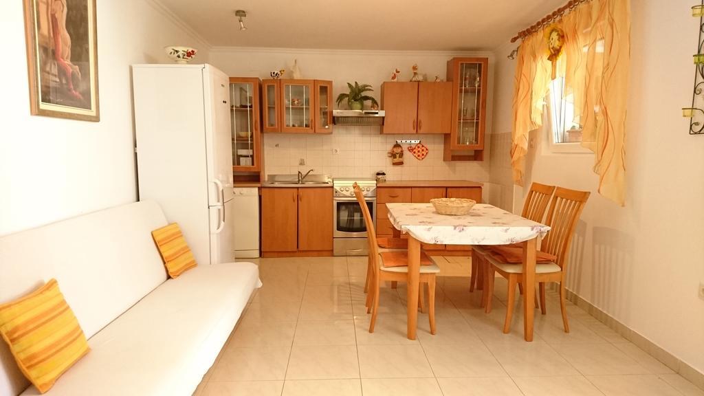 Guest House Mara Vela Luka Dış mekan fotoğraf