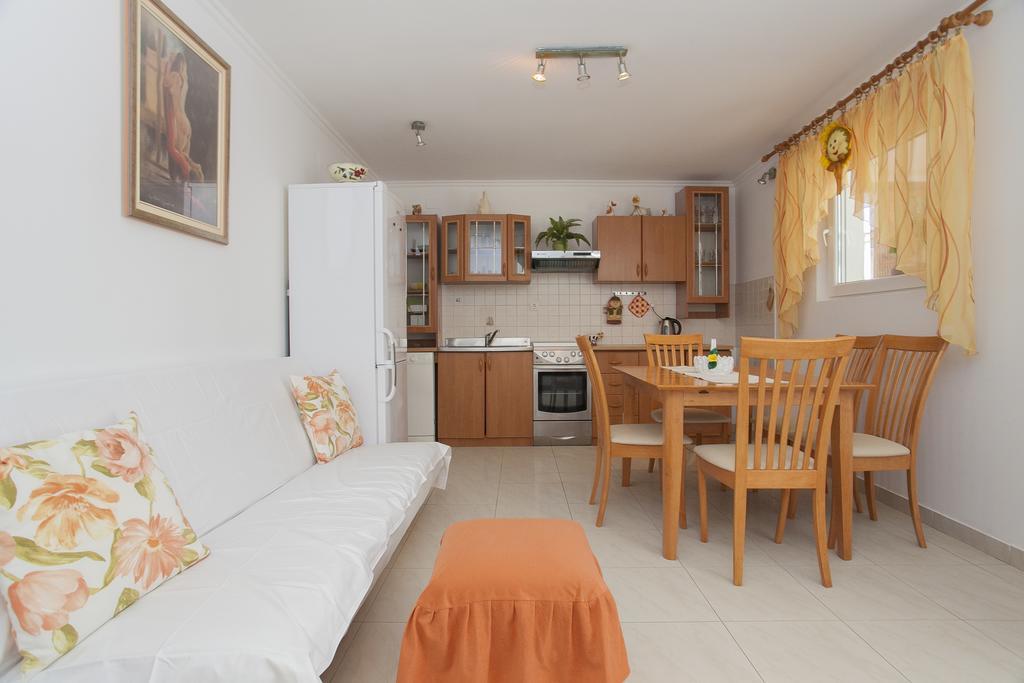 Guest House Mara Vela Luka Dış mekan fotoğraf