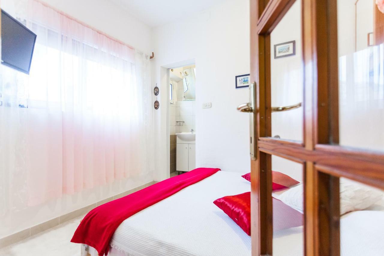 Guest House Mara Vela Luka Dış mekan fotoğraf