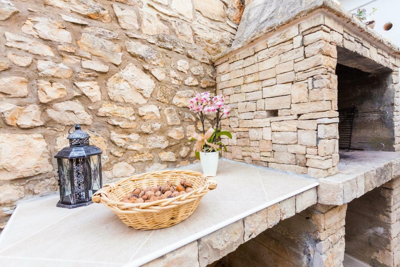 Guest House Mara Vela Luka Dış mekan fotoğraf