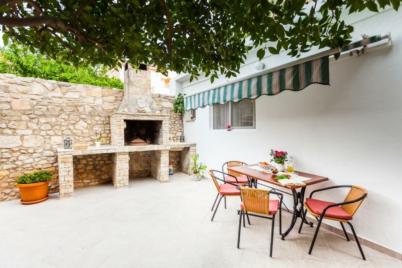 Guest House Mara Vela Luka Dış mekan fotoğraf
