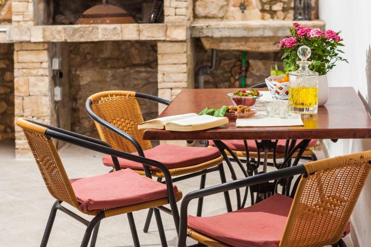 Guest House Mara Vela Luka Dış mekan fotoğraf