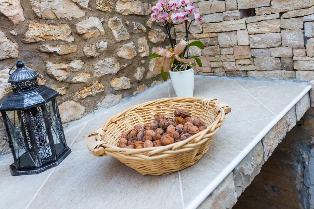 Guest House Mara Vela Luka Dış mekan fotoğraf